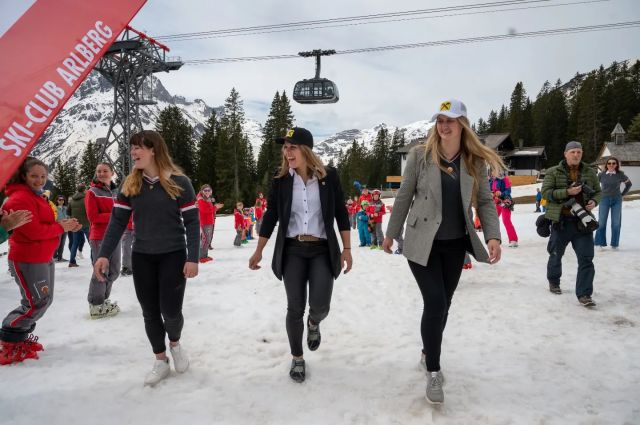 Do kummt ma gern hoam. 🙌 Danke @skiclubarlberg_lech & @lechzuers für den super Empfang am Wochenende 🤍

📸: Lech Zürs Tourismus by Dietmar Hurnaus